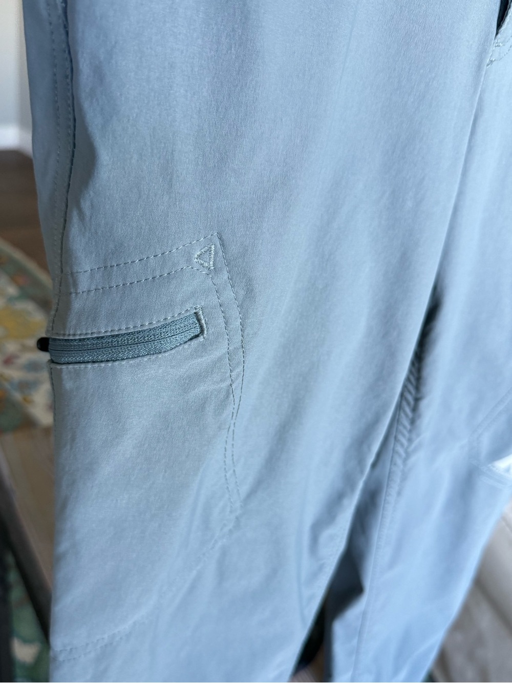 Eddie Bauer Women’s or Girl’s First Ascent Gray Blue Quick Dry Cargo Pants, 0 - Picture 4 of 11